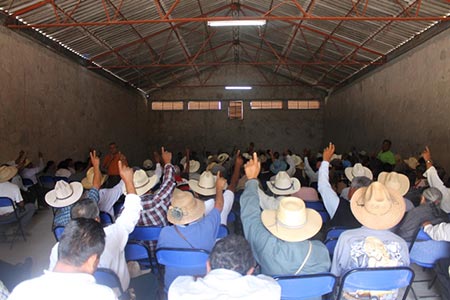 Comuneros buscan título de propiedad en Tamazulapam